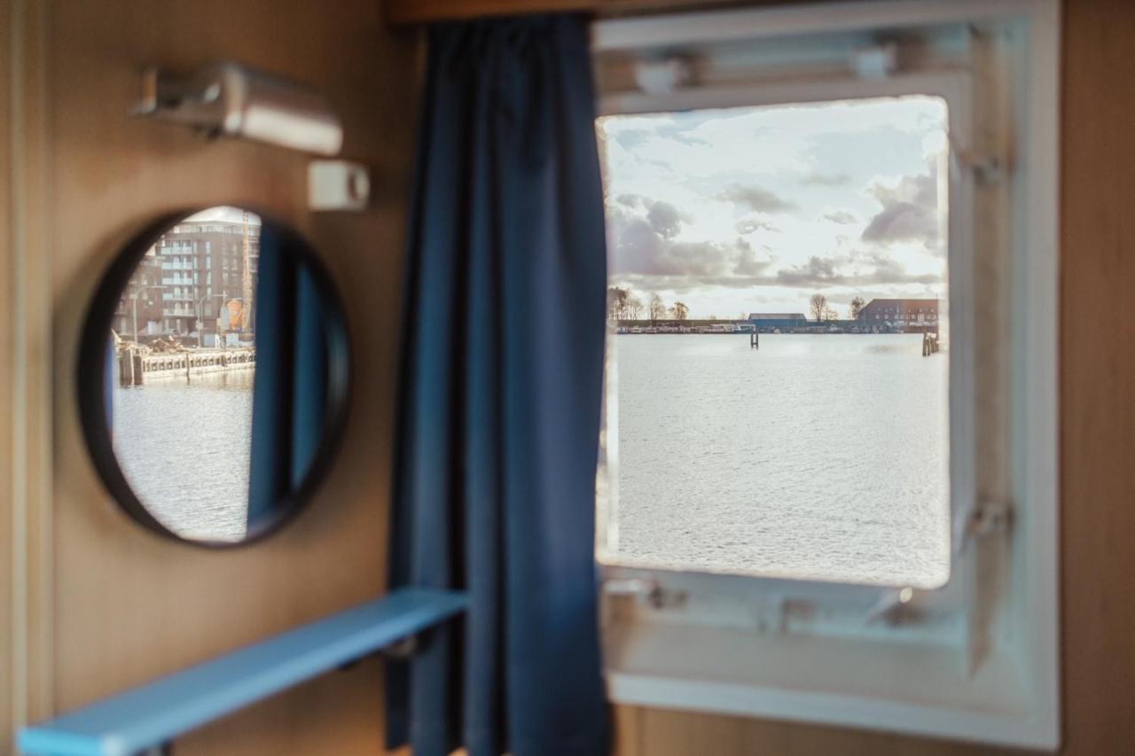Hotel Arcona - Uebernachten Auf Dem Wasser - Direkt Am Bontekai Wilhelmshaven
